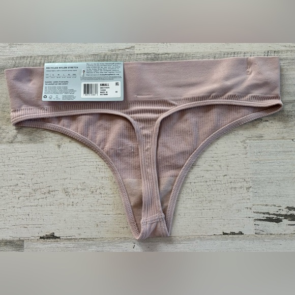 NWT Jockey Seamfree Thong Size S - Picture 2 of 2
